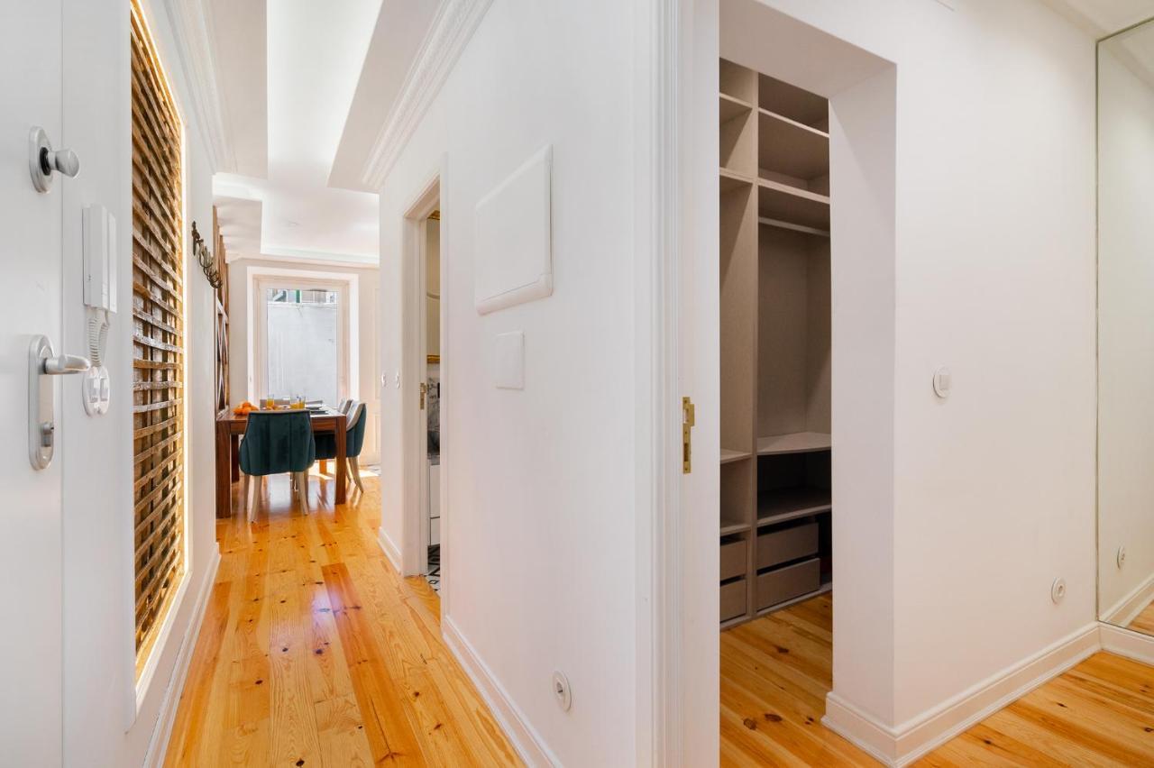 Whome | Great Location & Large Family Apartment W/Patio Lisboa Exterior foto